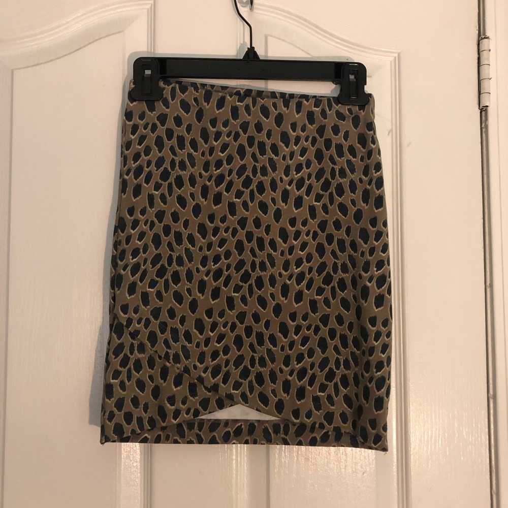 SO NWT mini leopard print skirt in xsmall